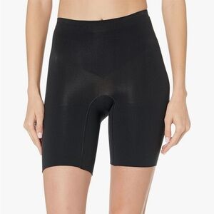 NWT Spanx Power Shorts